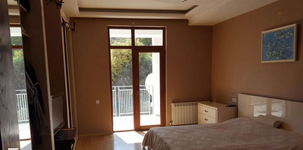 იყიდება 5 ოთახიანი ბინას 250მ² 4/12 სართ თბილისი - photo 4