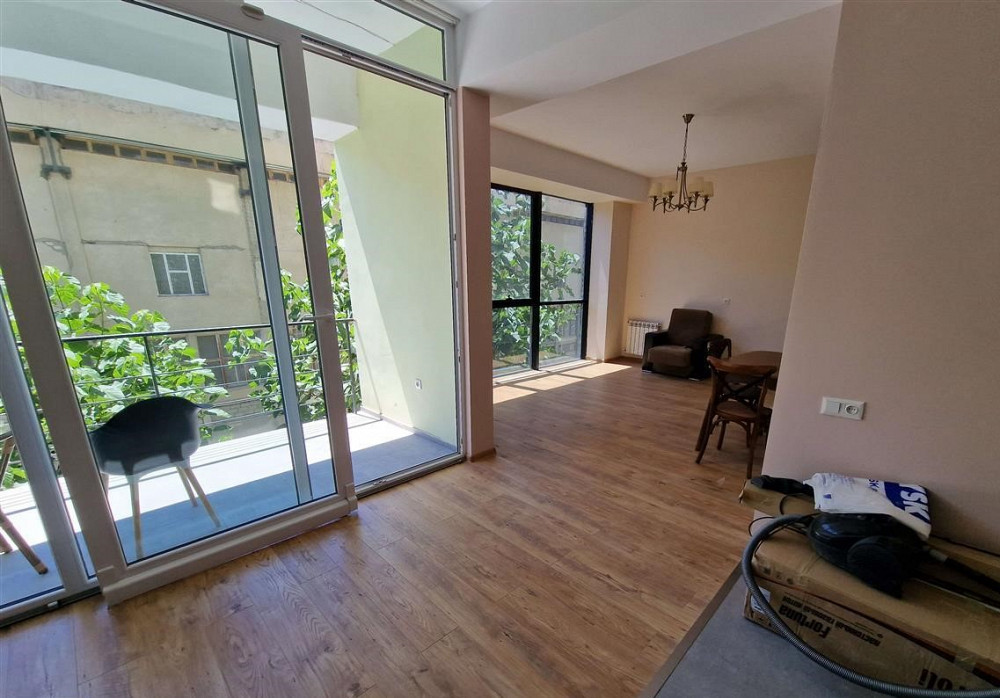 იყიდება 3 ოთახიანი ბინას 100მ² 3/9 სართ თბილისი - photo 4