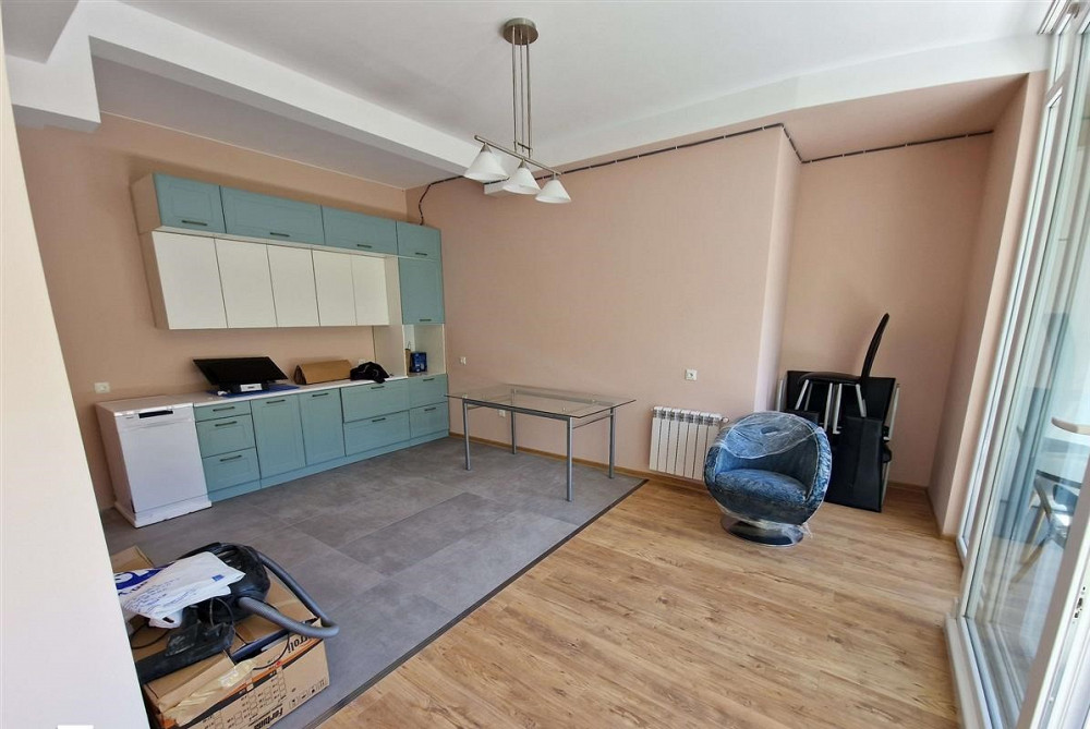 იყიდება 3 ოთახიანი ბინას 100მ² 3/9 სართ თბილისი - photo 6