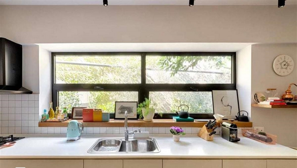 Apartments For Rent five-room 200м² 3/4 floor Tbilisi - photo 4