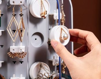 იყიდება სამკაულების (ბეჭდების) სათავსო თბილისი - photo 6