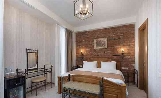 იყიდება 20 ოთახიანი სასტუმრო ორთაჭალაში Тбилиси