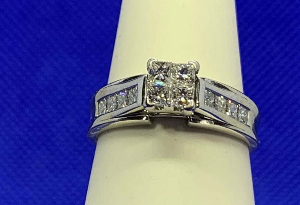 1800 gold ring with 1.32 ctw diamonds Tbilisi - photo 6