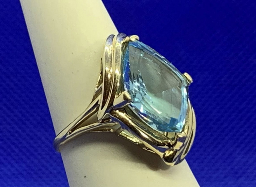 1830 ოქროს ბეჭედი 10ct ტოპაზით Tbilisi - photo 4