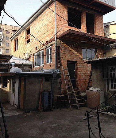 A 2-storey house in an Italian courtyard is for sale Tbilisi - photo 1