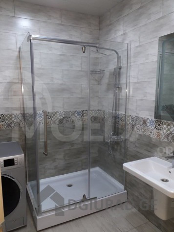 Сдам 3-комн. квартиру на сутки в Батуми  65м² 4/4 эт. Батуми - изображение 7