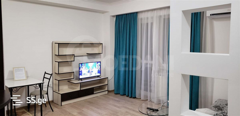 Сдам 2-комн. квартиру на сутки в Тбилиси  45м² 2/8 эт. Тбилиси - изображение 8