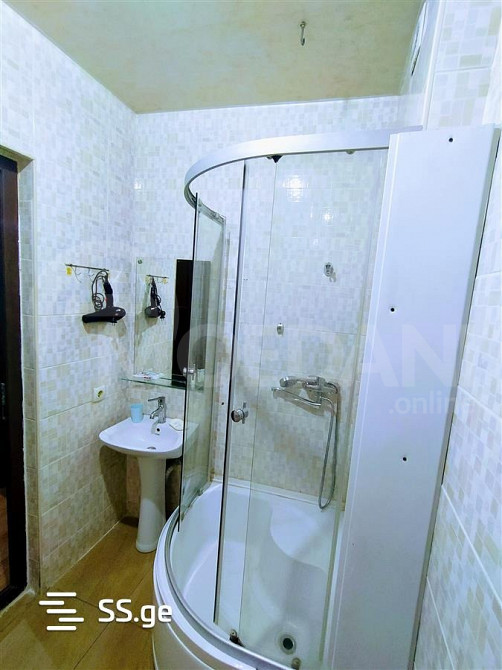 Сдам 2-комн. квартиру на сутки в Тбилиси  45м² 3/8 эт. Тбилиси - изображение 7