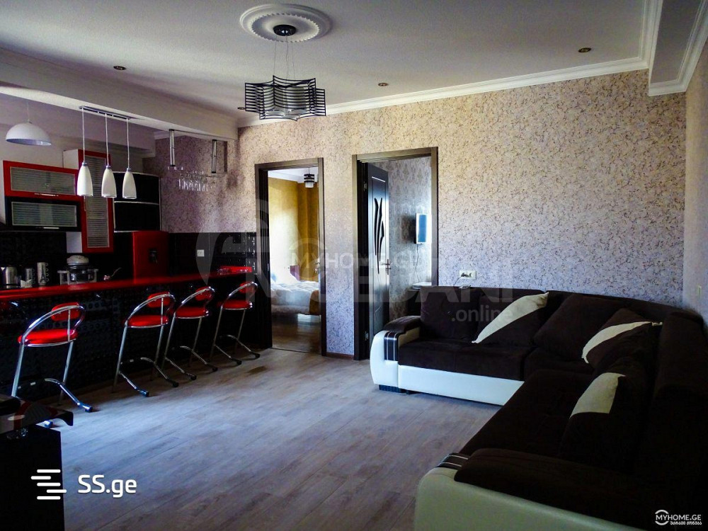 Apartments For Rent three-room 70м² 2/5 floor Tbilisi - photo 1