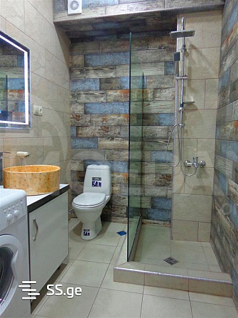 Сдам 3-комн. квартиру в Тбилиси  150м² 10/17 эт. Тбилиси - изображение 3