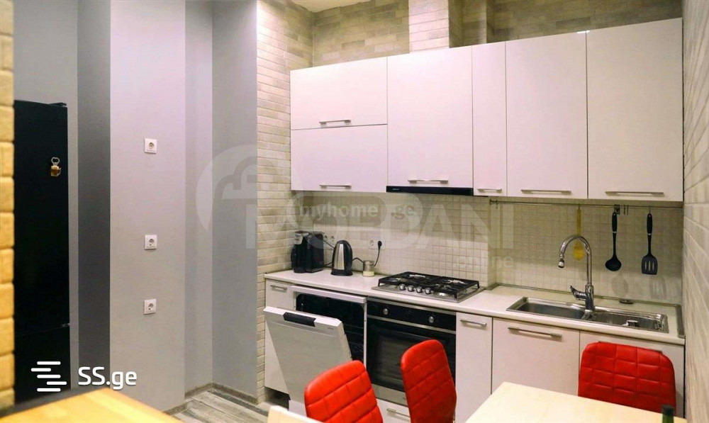 Apartments For Rent five-room 130м² 1/5 floor Tbilisi - photo 1