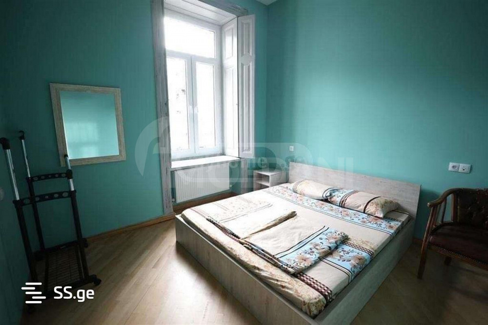 Apartments For Rent five-room 130м² 1/5 floor Tbilisi - photo 2