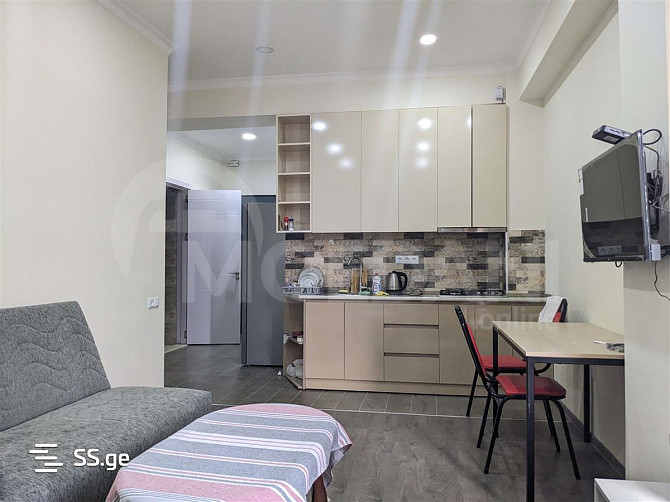 Сдам 2-комн. квартиру в Тбилиси  50м² 5/10 эт. Тбилиси - изображение 3