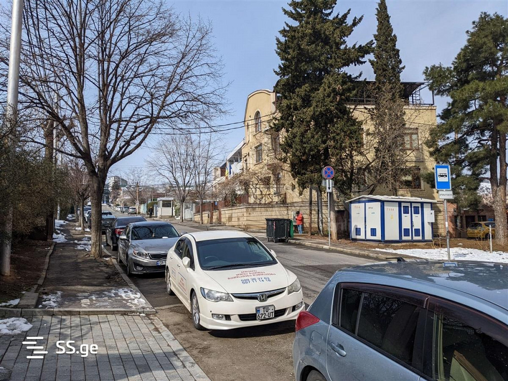 ქირავდება 2 ოთახიანი ბინა 60მ² 2/10 სართ თბილისი - photo 8