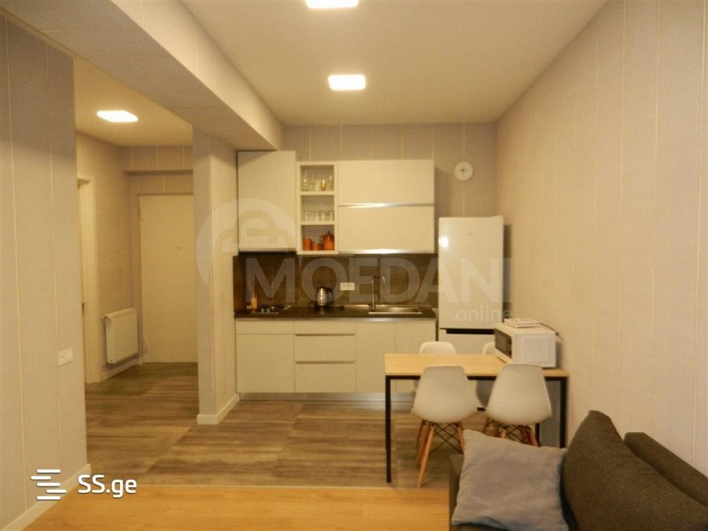 ქირავდება 2 ოთახიანი ბინა 60მ² 4/7 სართ თბილისი - photo 1