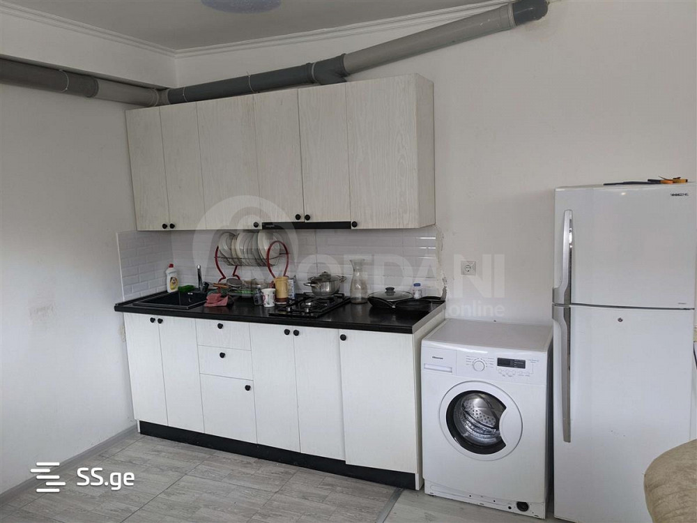 ქირავდება 2 ოთახიანი ბინა 60მ² 1/10 სართ თბილისი - photo 2