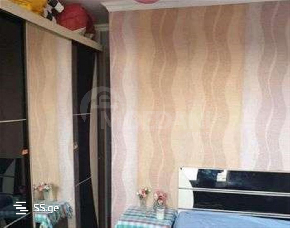 იყიდება 3 ოთახიანი ბინას 80მ² 9/16 სართ თბილისი - photo 4