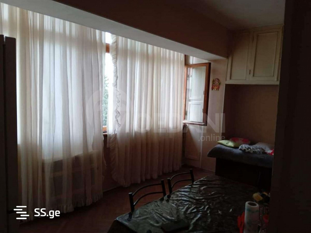 იყიდება 2 ოთახიანი ბინას 80მ² 5/8 სართ თბილისი - photo 6