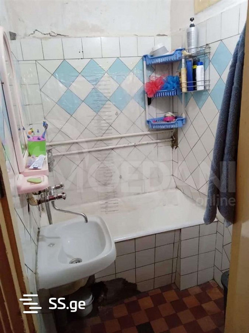 იყიდება 2 ოთახიანი ბინას 80მ² 5/8 სართ თბილისი - photo 7