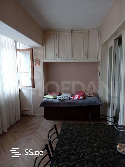 იყიდება 2 ოთახიანი ბინას 80მ² 5/8 სართ თბილისი - photo 1