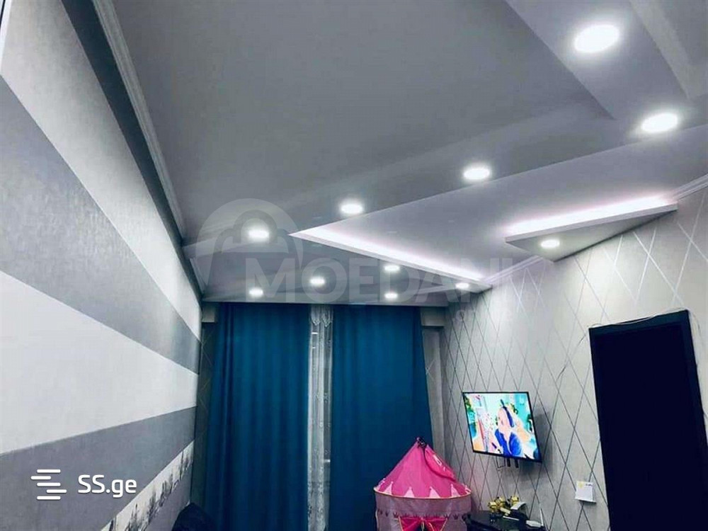 იყიდება 2 ოთახიანი ბინას 57მ² 9/12 სართ თბილისი - photo 1