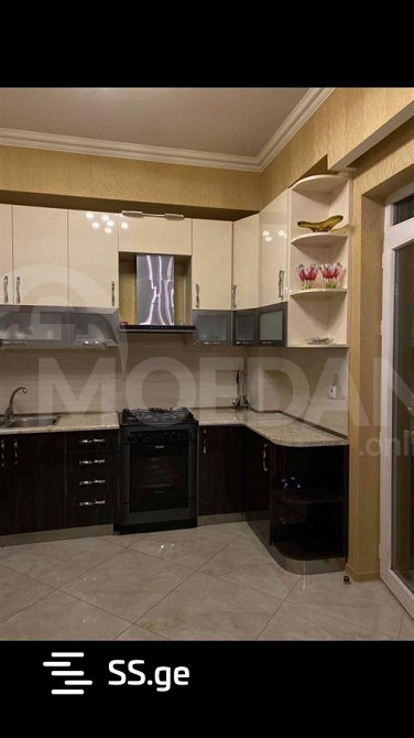 Продам 3-комн. квартиру 75м² 1/9 эт. Тбилиси - изображение 1