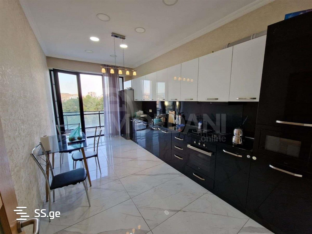 იყიდება 3 ოთახიანი ბინას 144მ² 13/15 სართ თბილისი - photo 4