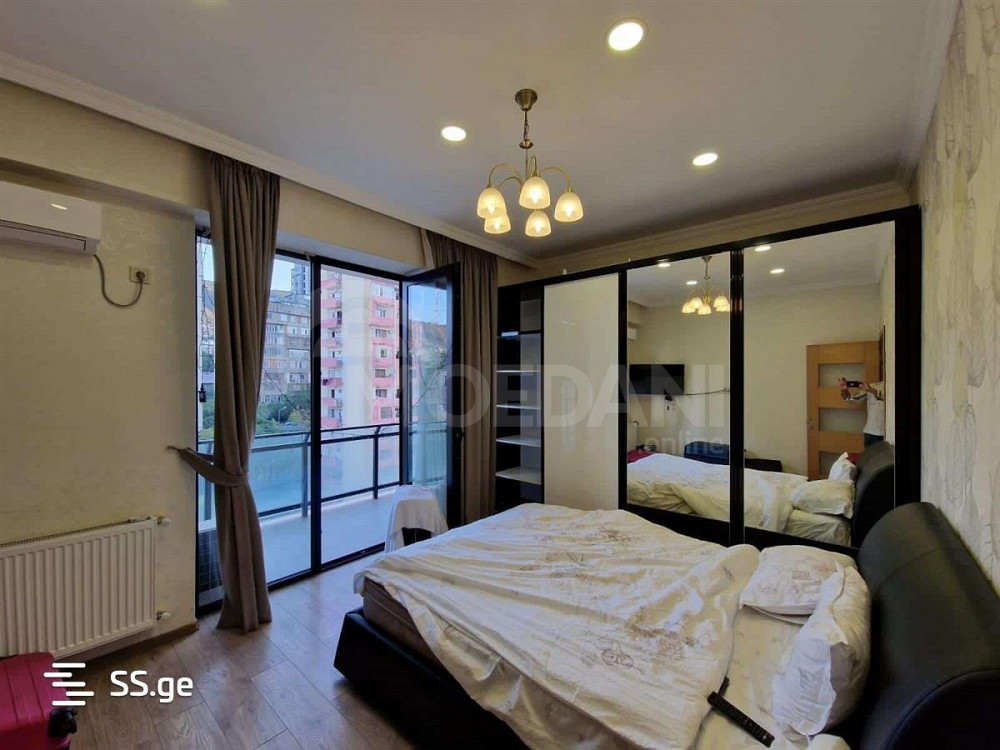 იყიდება 3 ოთახიანი ბინას 144მ² 13/15 სართ თბილისი - photo 8