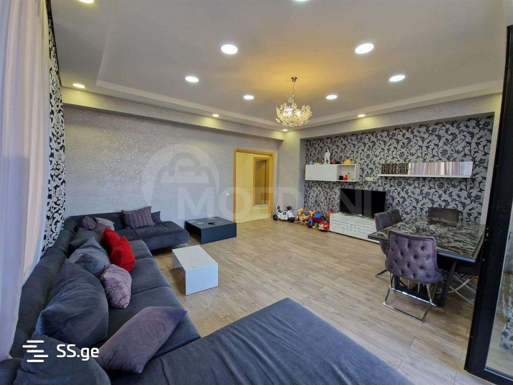 იყიდება 3 ოთახიანი ბინას 144მ² 13/15 სართ თბილისი - photo 1