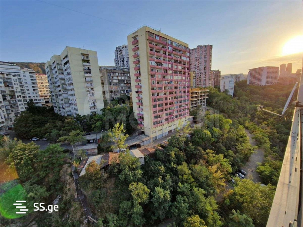 იყიდება 3 ოთახიანი ბინას 144მ² 13/15 სართ თბილისი - photo 7