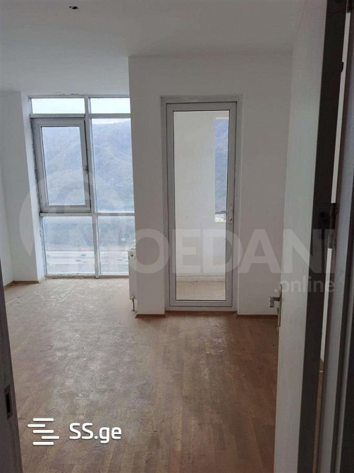 იყიდება 3 ოთახიანი ბინას 71მ² 12/22 სართ თბილისი - photo 6