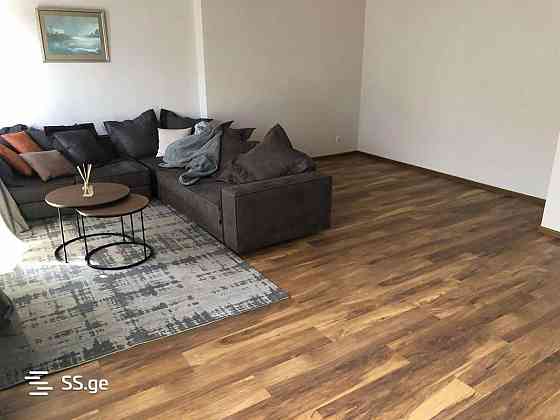 იყიდება 4 ოთახიანი ბინას $260 000  თბილისში  180მ² 8/8 სართ Тбилиси