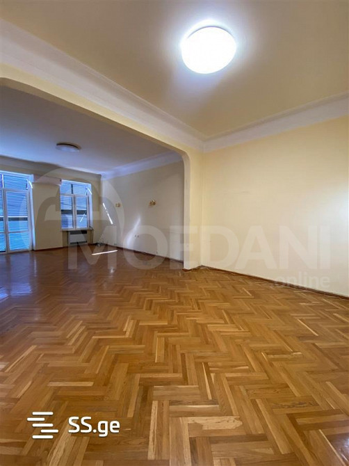 Продам 4-комн. квартиру 147м² 3/3 эт. Тбилиси - изображение 8