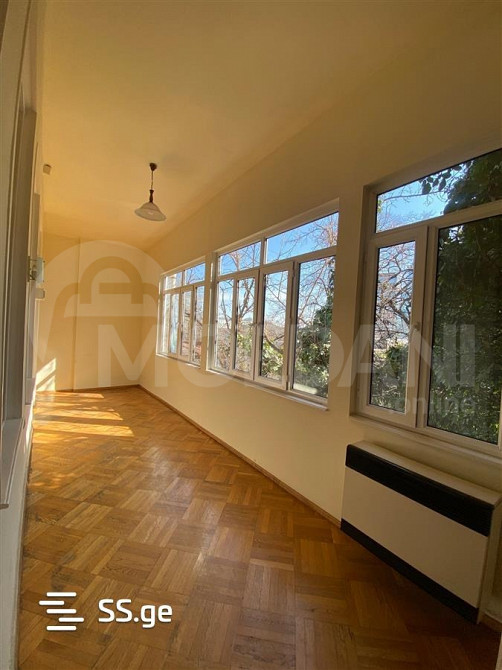 Продам 4-комн. квартиру 147м² 3/3 эт. Тбилиси - изображение 6