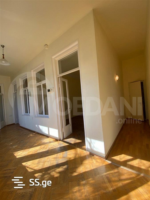 Продам 4-комн. квартиру 147м² 3/3 эт. Тбилиси - изображение 5