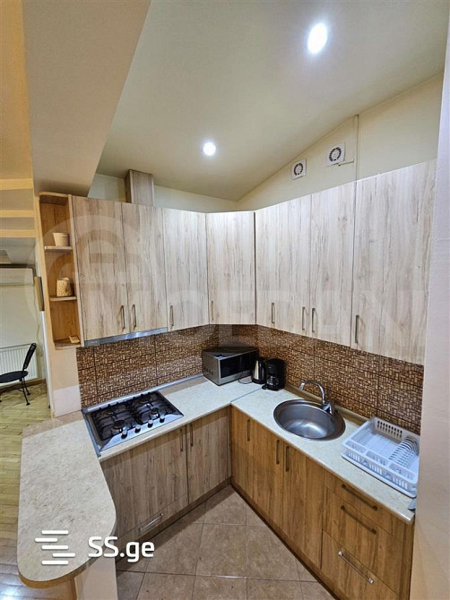 Сдам 2-комн. квартиру 70м² 5/5 эт. Тбилиси - изображение 2