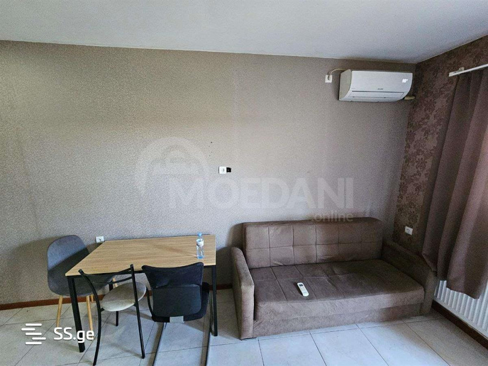 ქირავდება 2 ოთახიანი ბინა 40მ² 1/3 სართ თბილისი - photo 4