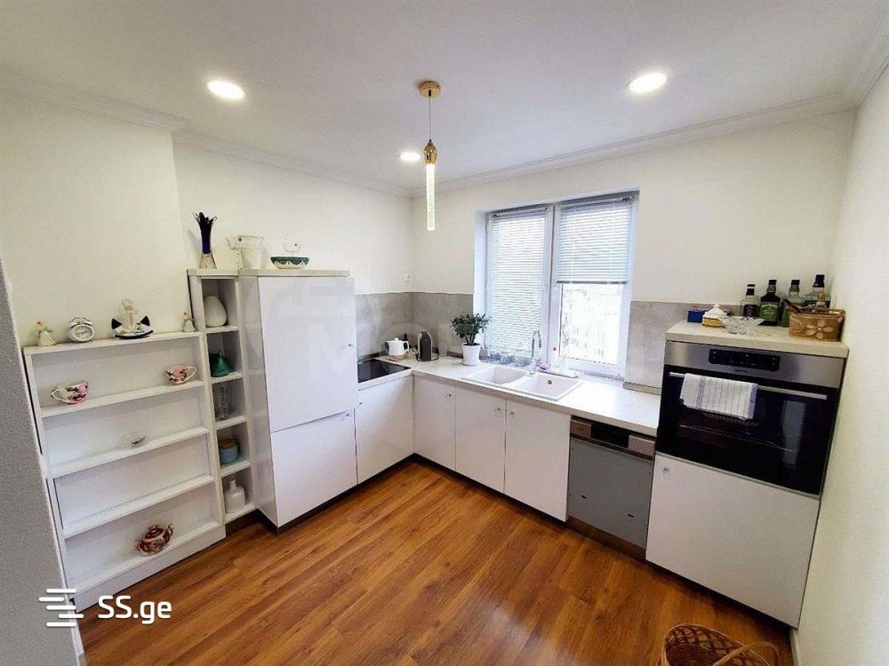 Apartments For Rent five-room 110м² 9/9 floor Tbilisi - photo 2