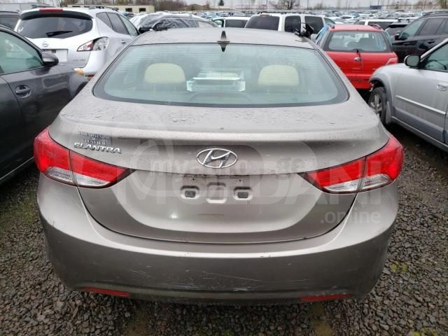 Hyundai Elantra 2013 Tbilisi - photo 6