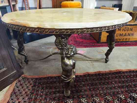 Onyx table Tbilisi