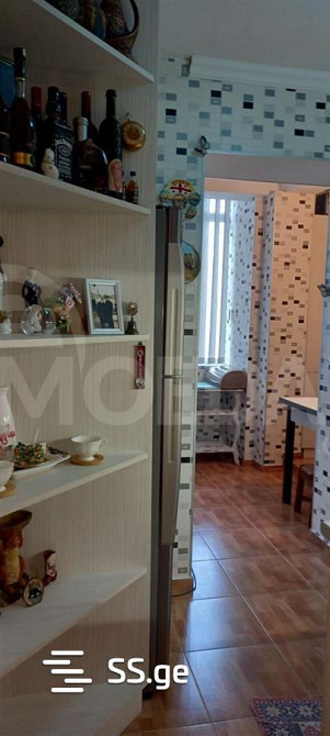 იყიდება 3 ოთახიანი ბინას 57მ² 3/4 სართ თბილისი - photo 1