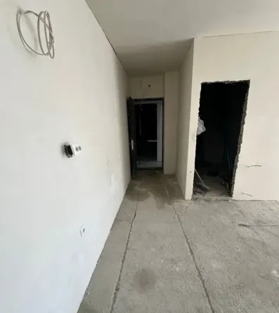 იყიდება 4 ოთახიანი ბინას 140მ² 10/23 სართ ბათუმი