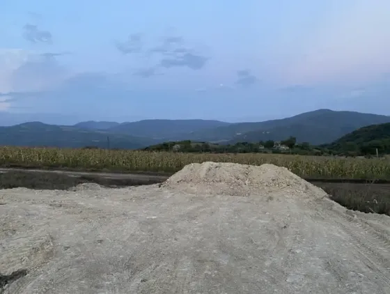 იყიდება მიწის ნაკვეთი 700м² მცხეთა