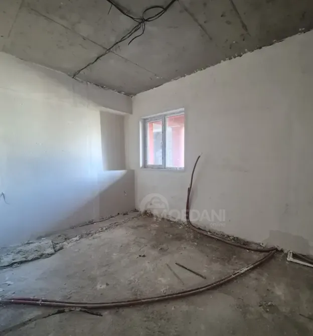 იყიდება 2 ოთახიანი ბინას 43მ² 4/8 სართ თბილისი - photo 4