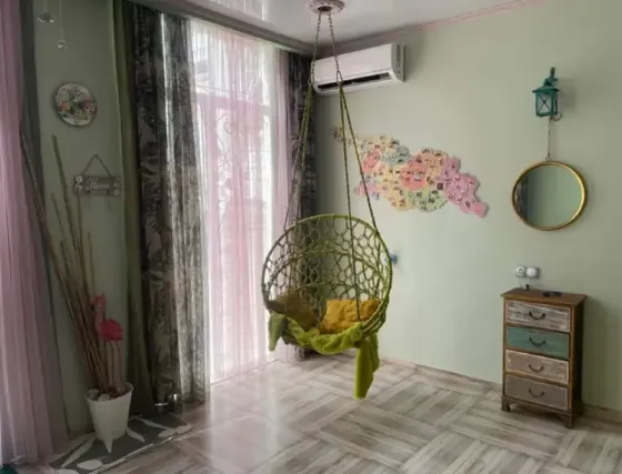 ქირავდება 1 ოთახიანი ბინა 60მ² 1/8 სართ ბათუმი