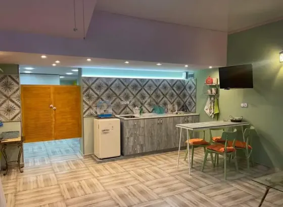 ქირავდება 1 ოთახიანი ბინა 60მ² 1/8 სართ ბათუმი