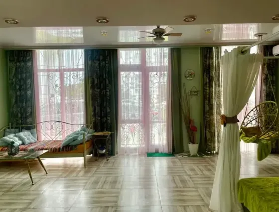 ქირავდება 1 ოთახიანი ბინა 60მ² 1/8 სართ ბათუმი