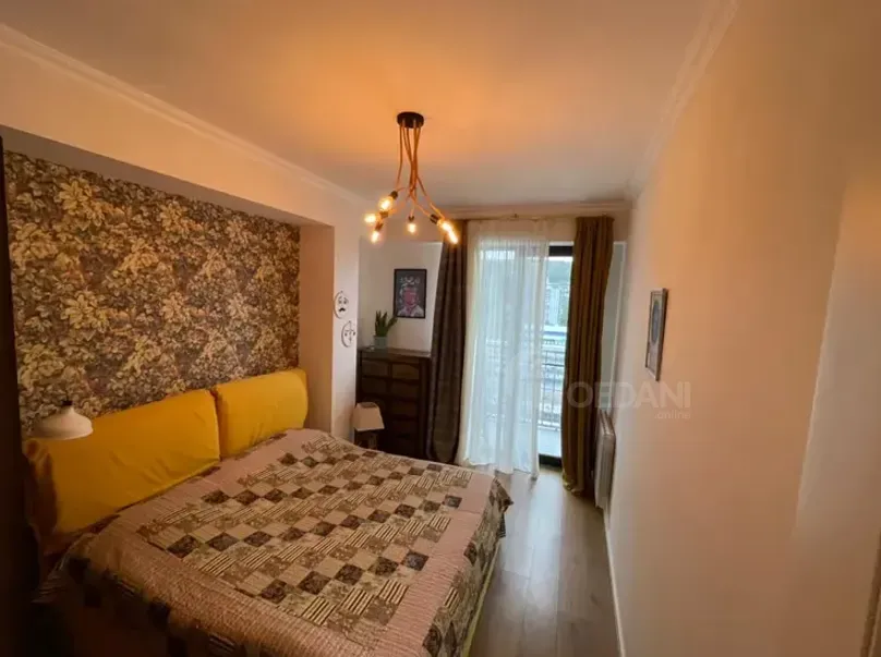 იყიდება 3 ოთახიანი ბინას 76.6მ² 11/13 სართ თბილისი - photo 4