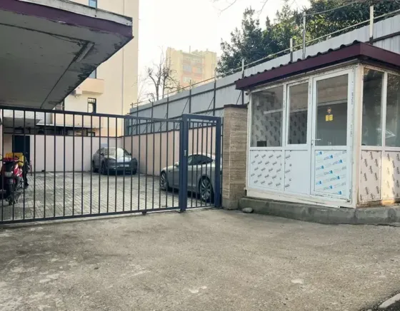 იყიდება 3 ოთახიანი ბინას 79მ² 11/14 სართ თბილისი