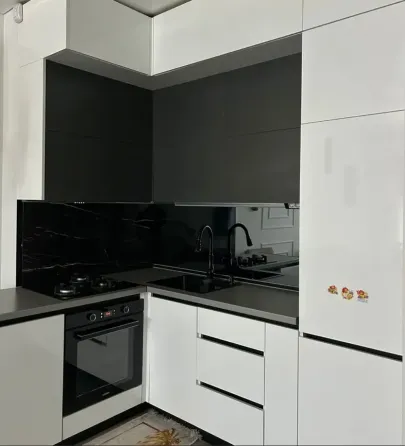 იყიდება 3 ოთახიანი ბინას 66მ² 14/19 სართ თბილისი